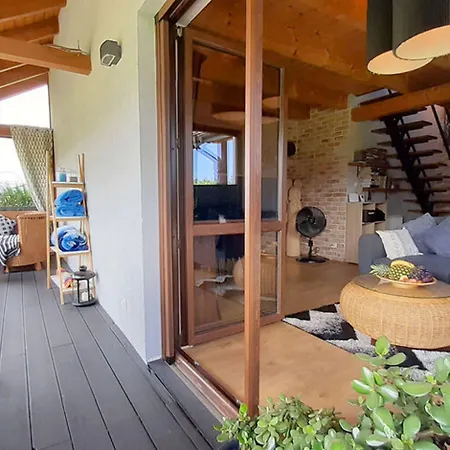 House, Sauna, Whirlpool, * מילנקו