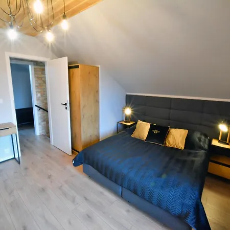 펜션 House, Sauna, Whirlpool, 미엘렌코