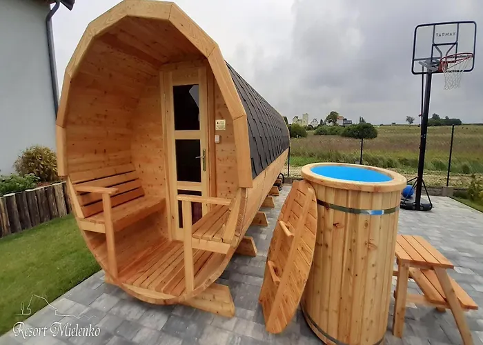 Semesterbostad House, Sauna, Whirlpool, Mielenko